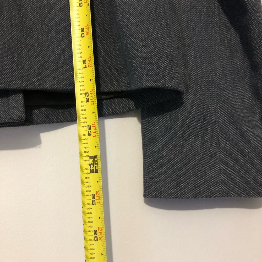 Theory Gray Double-Breasted 2 Piece Jacket Skirt Suit Set Women’s Small Skirt 4 - Picture 9 of 15